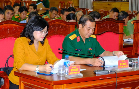 Phó chủ tịch UBND tỉnh Nguyễn Hòa Hiệp chỉ đạo tại hội nghị.