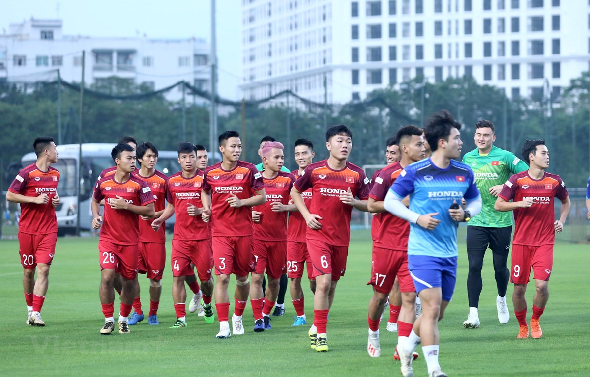 Đội tuyển Việt Nam bắt đầu tập luyện từ ngày 27-8 tới 31-8 tại Hà Nội trước khi sang Thái Lan chuẩn bị cho trận đấu ngày 5-9. (Ảnh: Nguyên An)