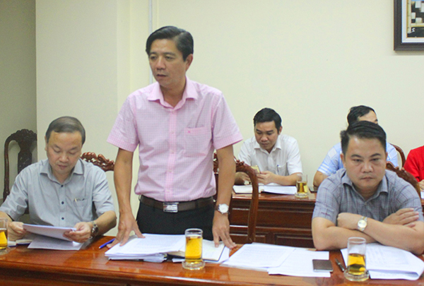 Phó giám đốc Sở Kế hoạch- đầu tư Võ Hoàng Phương phát biểu tại buổi làm việc