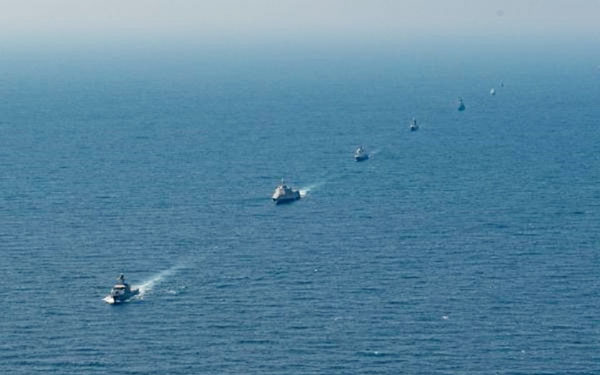 AUMX diễn ra tại vịnh Thái Lan ngày 2 - 6-9, là cuộc diễn tập hàng hải đầu tiên giữa Mỹ và ASEAN