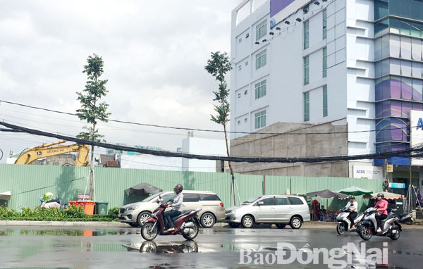 Khu đất công rạp hát Nam Hà cũ (TP.Biên Hòa) sau khi được đấu giá thành công đã được nhà đầu tư tạo mặt bằng triển khai dự án