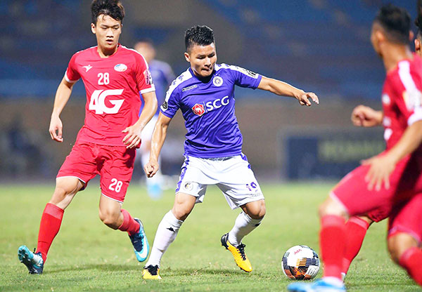 Quang Hải góp công lớn cho ngôi vô địch V.League 2019 của Hà Nội FC. Ảnh: TUẤN MARK