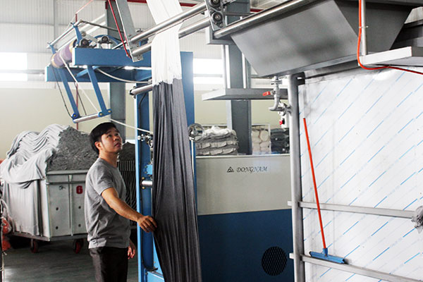Khu công nghiệp Nhơn Trạch 6 (huyện Nhơn Trạch) hiện thu hút khá nhiều doanh nghiệp công nghiệp hỗ trợ cho ngành dệt may