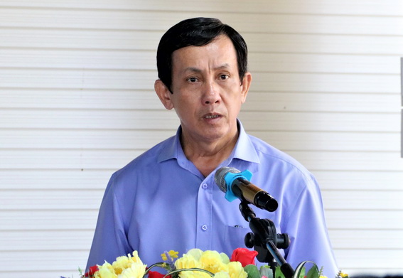 Đồng chí Phạm Văn Ru, UVTV, Trưởng Ban Tổ chức Tỉnh ủy phát biểu tại buổi lễ