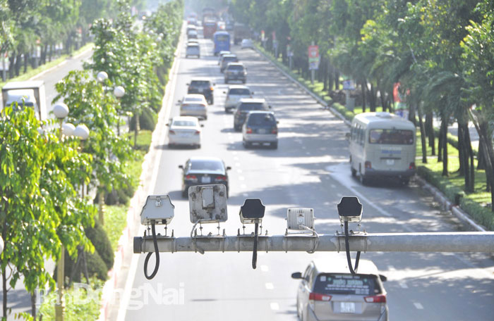 Camera giám sát giao thông trên đường Nguyễn Ái Quốc đoạn qua phường Quang Vinh, TP.Biên Hòa. Ảnh: T.Hải