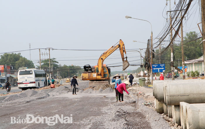 Thi công dự án đường 319 trên địa bàn huyện Nhơn Trạch