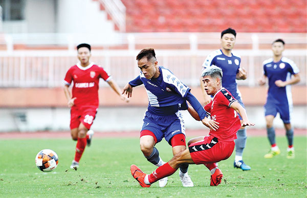 CLB TP.Hồ Chí Minh lần đầu ra biển lớn