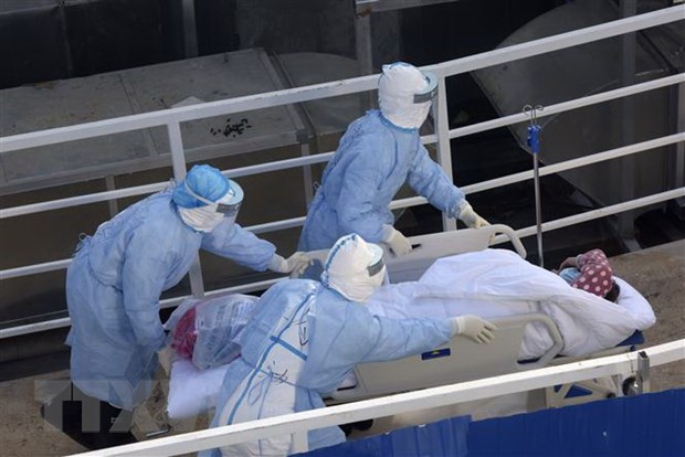 Trung Quốc: Đã có 24.324 ca nhiễm virus corona, 490 người tử vong