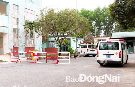 Cả 4 trường hợp trên đều được cách ly tại Bệnh viện Phổi tỉnh. Ảnh: Khánh Lộc