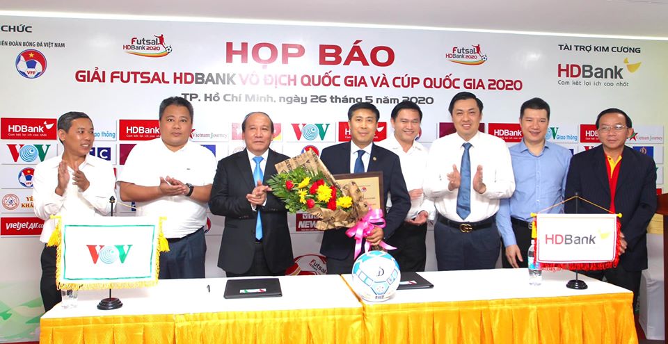 Đây là năm thứ 4 liên tiếp HDBank đồng hành cùng giải futsal quốc gia trên cương vị là Nhà tài trợ. Ảnh: Hoàng Hùng