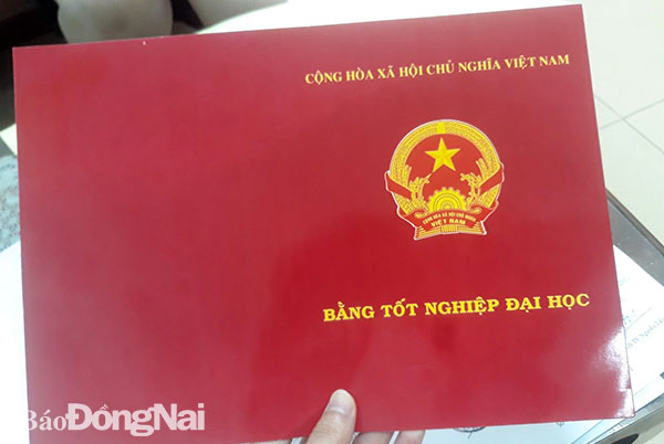 Bằng bác sĩ giả được bà Đ.K.L. dùng để xin thực hành tại Khoa Cấp cứu Bệnh viện Đa khoa Đồng Nai