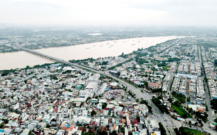 Tỉnh đang dự tính thực hiện dự án Đường ven sông Đồng Nai. Ảnh: H.Giang