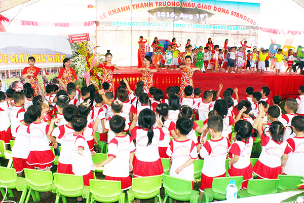 Lễ khánh thành Trường mẫu giáo Dona Standard phục vụ cho con công nhân Công ty TNHH Giày dona Standard Việt Nam (H.Xuân Lộc)