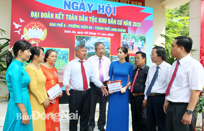 Huy động sức mạnh đại đoàn kết toàn dân vào sự phát triển