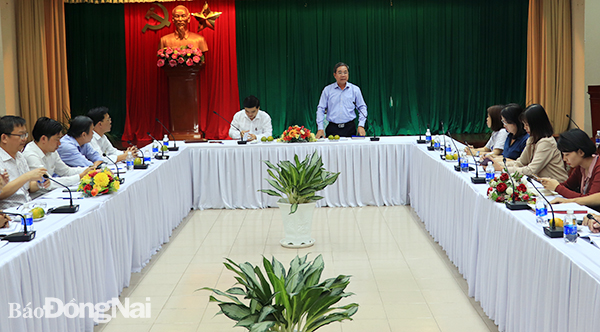  Phó chủ tịch UBND tỉnh Nguyễn Quốc Hùng chủ trì cuộc họp