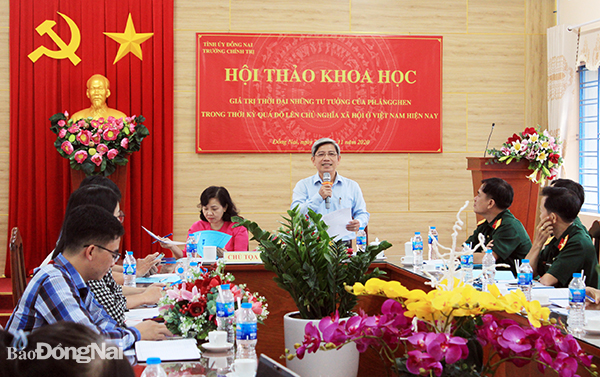 TS.Nguyễn Văn Long, Phó hiệu trưởng Trường Chính trị tỉnh phát biểu kết luận hội thảo