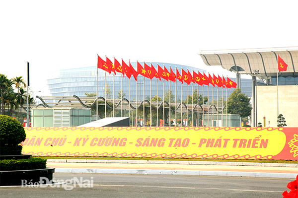 Thủ đô Hà Nội sẵn sàng cho Đại hội XIII của Đảng
