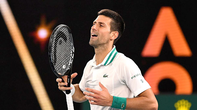 Djokovic dễ dàng giải mã hiện tượng Karatsev để giành quyền lọt vào chung kết Australian Open năm nay