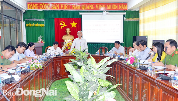 Bí thư Tỉnh ủy Nguyễn Phú Cường, phát biểu chỉ đạo tại buổi kiểm tra công tác chuẩn bị bầu cử tại H.Nhơn Trạch