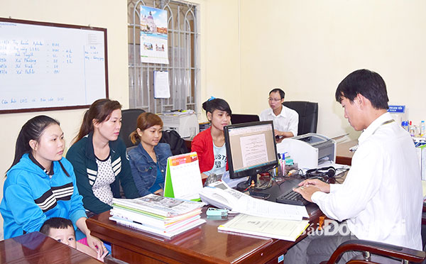 Doanh nghiệp có trách nhiệm trả đủ lương cho người lao động