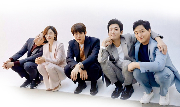 Dàn diễn viên chính có thực lực, diễn xuất ăn ý, góp phần không nhỏ vào thành công trong hai mùa phim Hospital