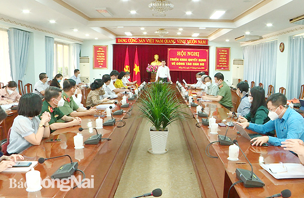 Ủy viên Trung ương Đảng, Bí thư Tỉnh ủy Nguyễn Hồng Lĩnh phát biểu tại buổi công bố quyết định thành lập Ban chỉ đạo phòng chống dịch Covid-19 tỉnh