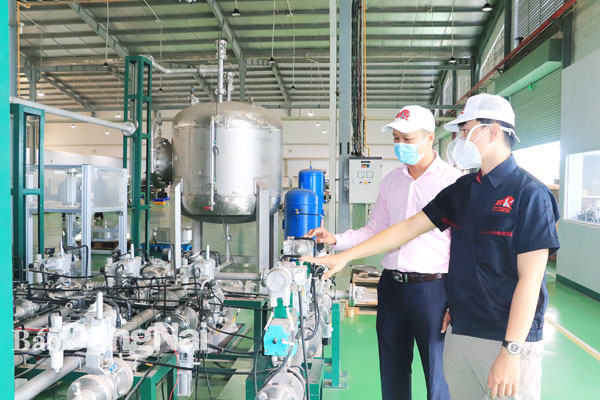 Điểm sáng xuất khẩu trong bức tranh đầy thách thức