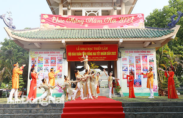 Một tiết mục văn nghệ chào mừng