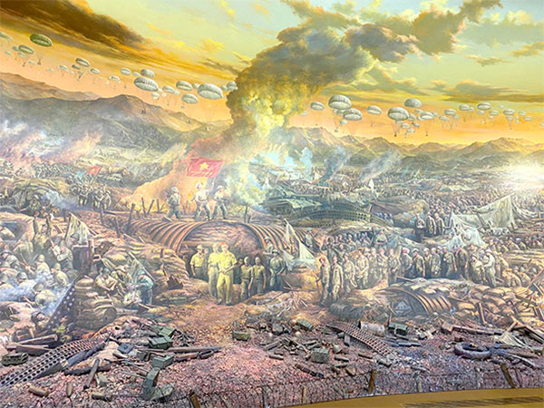 Những hình ảnh của bức tranh Panorama tại Bảo tàng Chiến thắng Điện Biên Phủ, tỉnh Điện Biên