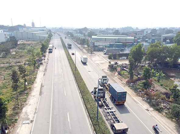 Đoạn Bình Chuẩn - Tân Vạn hiện là đoạn duy nhất thuộc dự án Đường vành đai 3 - TP.HCM đã hoàn thành xây dựng và đưa vào khai thác. Ảnh: P.Tùng