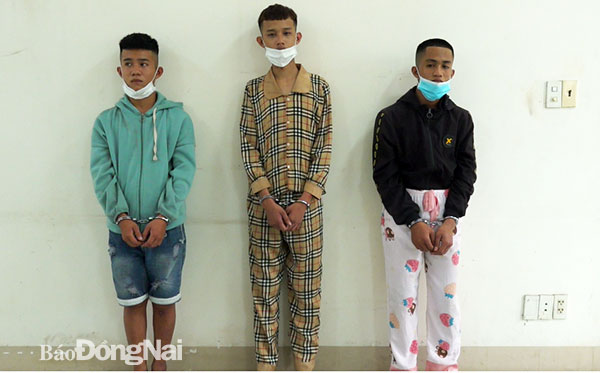 Từ trái qua phải: các đối tượng Phước, Đạt và Trường