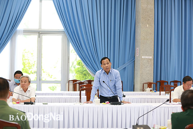 Trưởng ban Tuyên giáo Tỉnh ủy Phạm Xuân Hà phát biểu tại cuộc họp Ảnh: Huy Anh