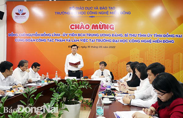 Bí thư tỉnh ủy Nguyễn Hồng Lĩnh phát biểu chỉ đạo tại buổi làm việc