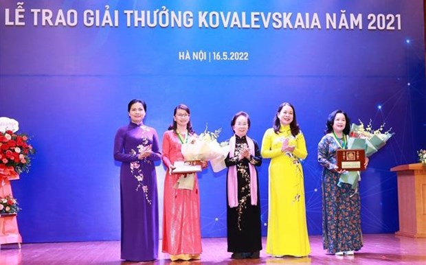Awardees of the Kovalevskaya Award 2021. 