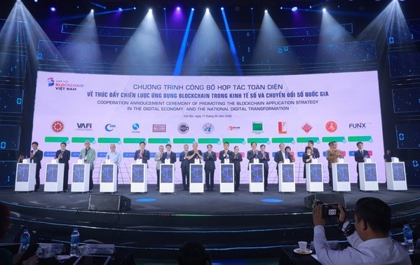 Vietnam Blockchain Union was launched in Hanoi on May 17.