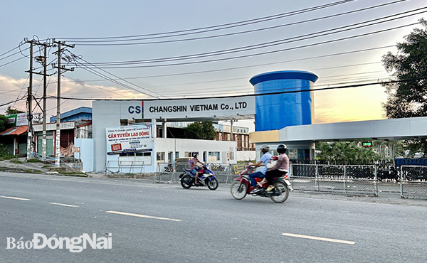 Hiện vụ cháy tại Công ty TNHH Changshin Việt Nam đã được dập tắt