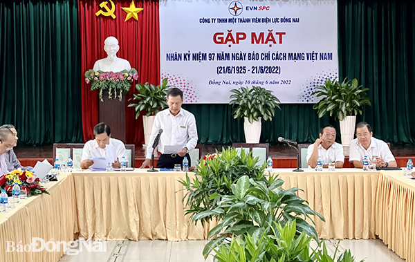 Ông Nguyễn Ngọc Thành, Giám đốc PC Đồng Nai phát biểu tại buổi gặp mặt