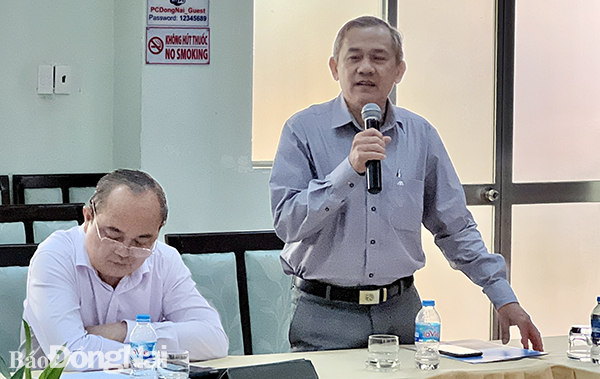 Phó trưởng ban Tuyên giáo Tỉnh ủy Phạm Tấn Linh phát biểu tại buổi gặp mặt