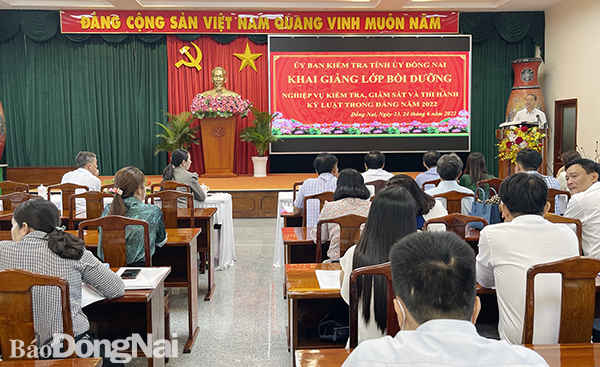 Chủ nhiệm Ủy ban kiểm tra Tỉnh ủy Huỳnh Thanh Bình khai mạc lớp bồi dưỡng