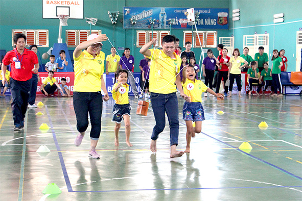 Các gia đình văn hóa tiêu biểu tham gia thi thể thao hướng tới Ngày Gia đình Việt Nam 28-6