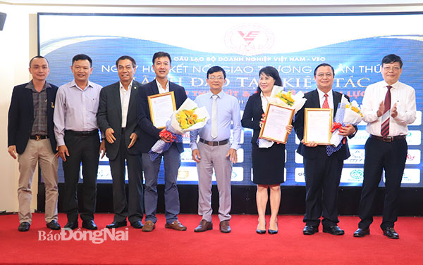 Ra mắt Ban Pháp lý, Ban Sức khỏe, Ban Xúc tiến thương mại của CLB Doanh nghiệp Việt Nam