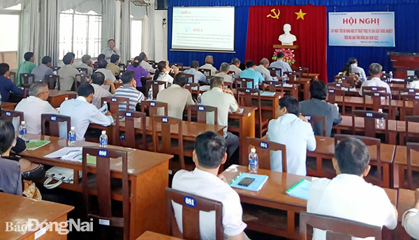 Quang cảnh hội nghị