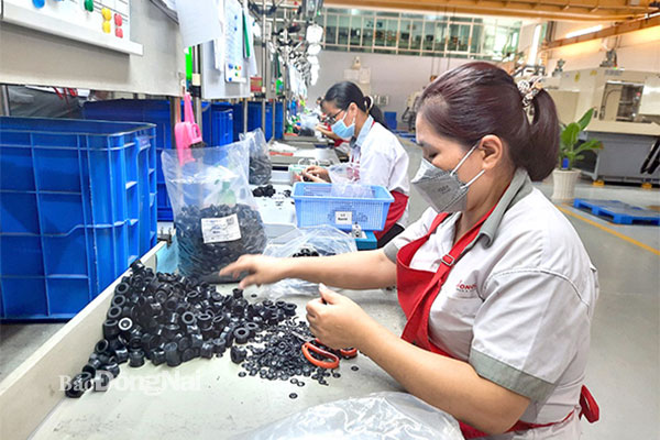 Công ty TNHH Tương Lai (H.Long Thành) mỗi quý cung ứng ra thị trường trung bình từ 1,2-1,5 triệu sản phẩm, linh kiện hàng công nghiệp hỗ trợ. Ảnh minh hoa: Vương Thế