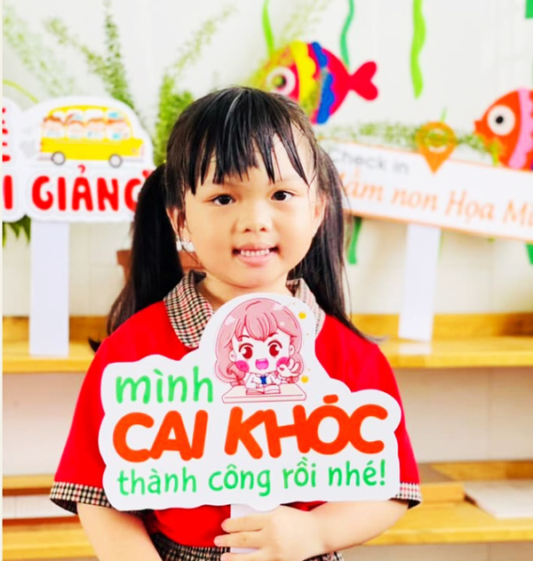 Học sinh Trường mầm non Họa Mi (TT.Long Thành, H.Long Thành) tự tin “cai khóc” thành công để bước vào năm học mới. Ảnh: CÔNG NGHĨA