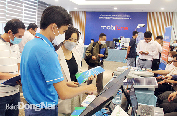 Nhiều hoạt động hưởng ứng Ngày Chuyển đổi số