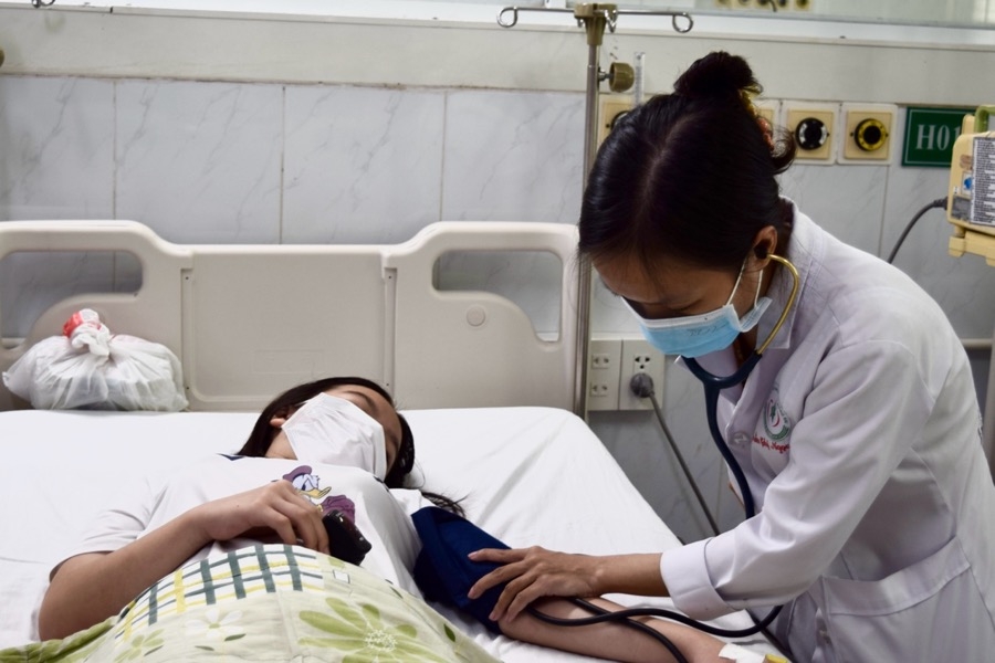 Điều trị sốt xuất huyết cho bệnh nhi tại Bệnh viện Nhi đồng Đồng Nai