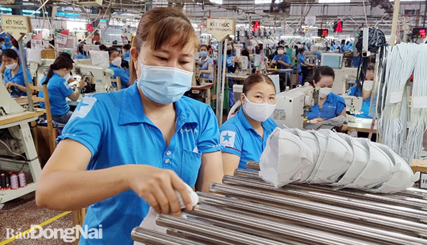 Lao động ngành giày da đang giảm giờ làm do doanh nghiệp ít đơn hàng những tháng cuối năm