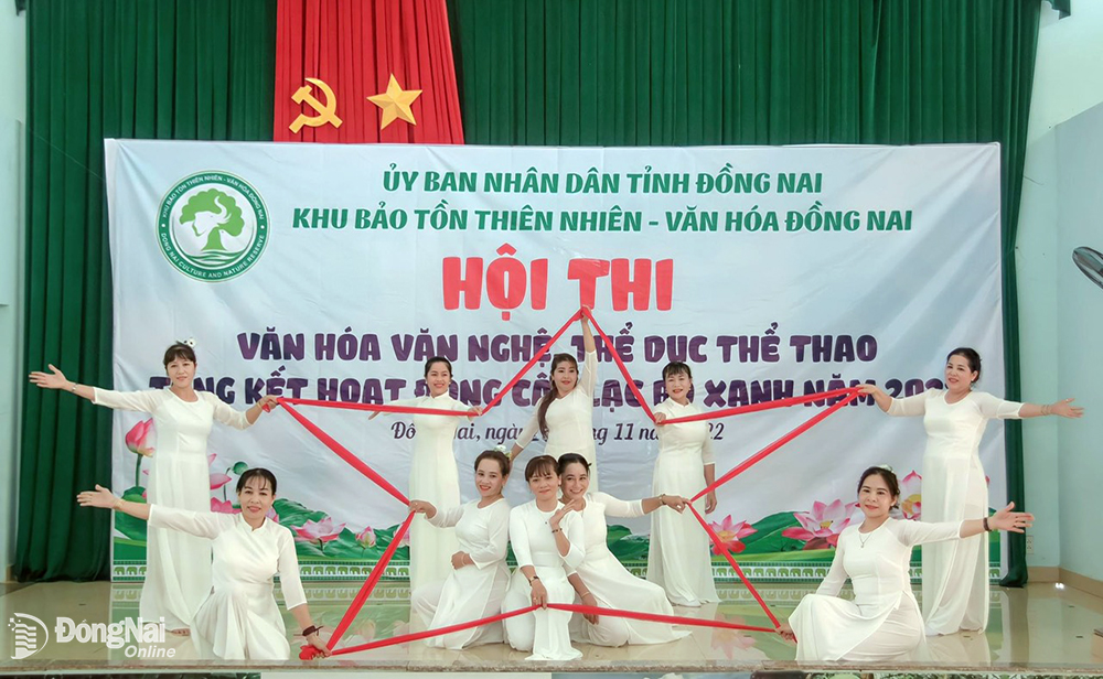 Một tiết mục biểu diễn tại hội thi văn hóa văn nghệ, thể dục thể thao năm 2022 do Khu Bảo tồn thiên nhiên - văn hóa Đồng Nai tổ chức. Ảnh: M.Ny