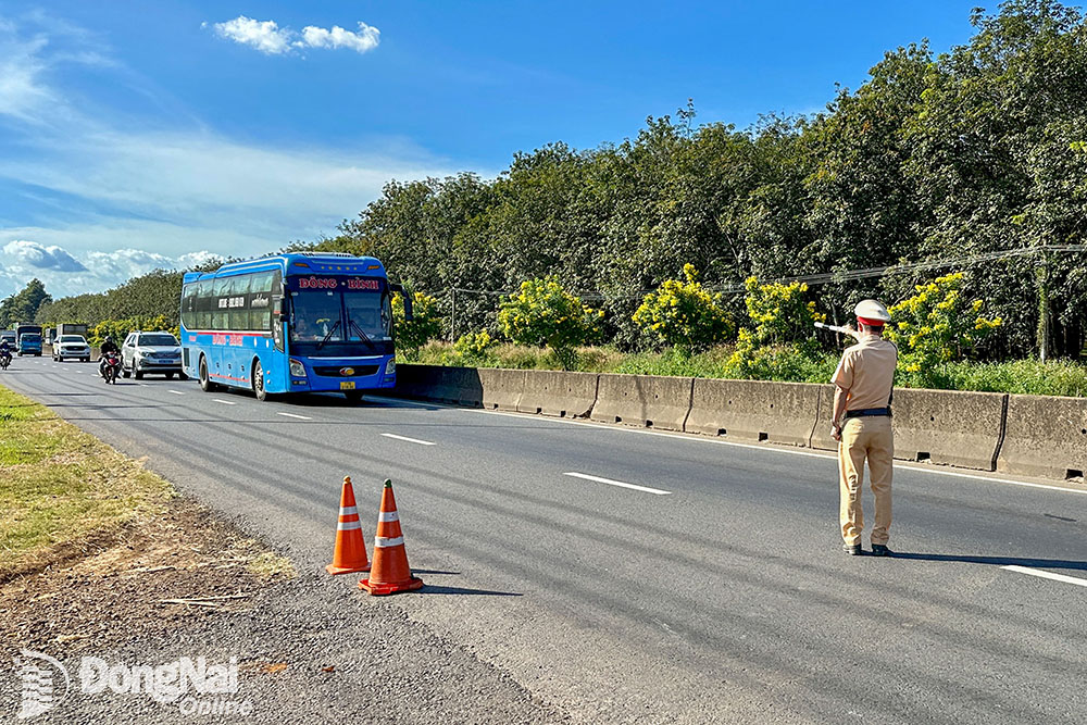 Tăng ý thức, giảm tai nạn giao thông dịp Tết